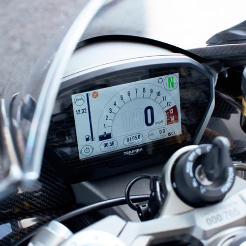 2021 triumph daytona on sale